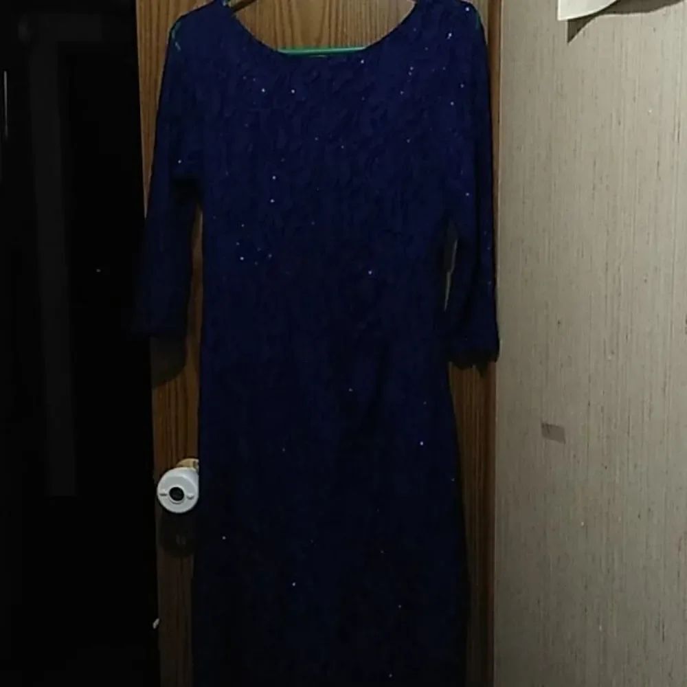 Cocktail Dress - Picture 4 of 6